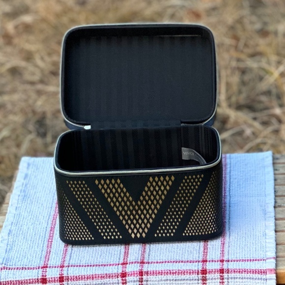 Makeup and Jewelry Organizer - Picture 2 of 16